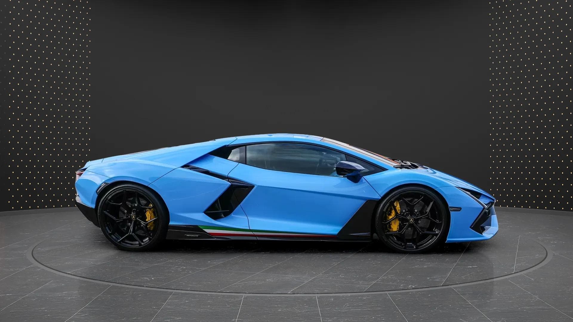 Lamborghini Revuelto 2024 - Photo 5