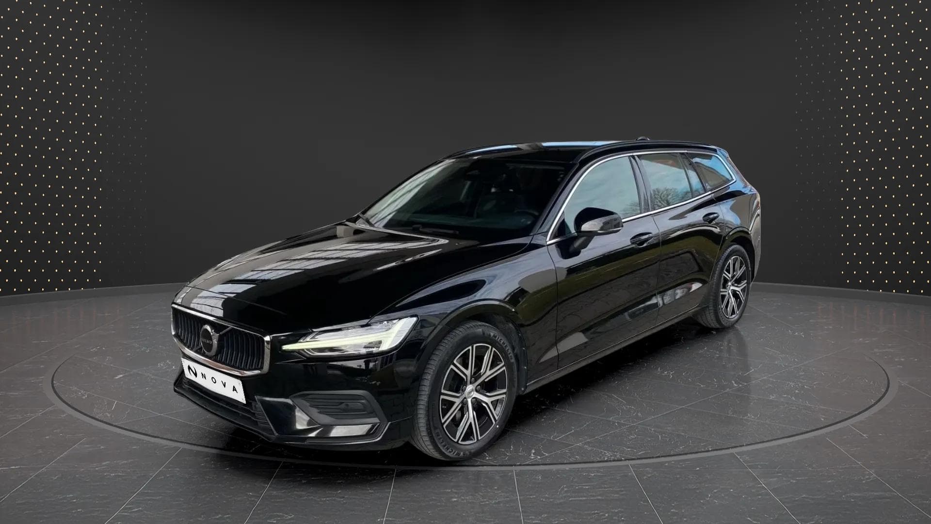 Volvo V60 2022 - Photo principale